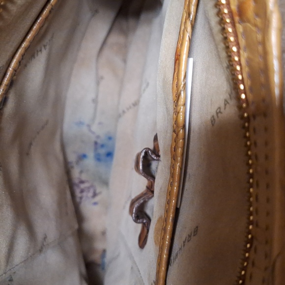 BRAHMIN CROSSBODY WITH DUST BAG - Picture 3 of 10